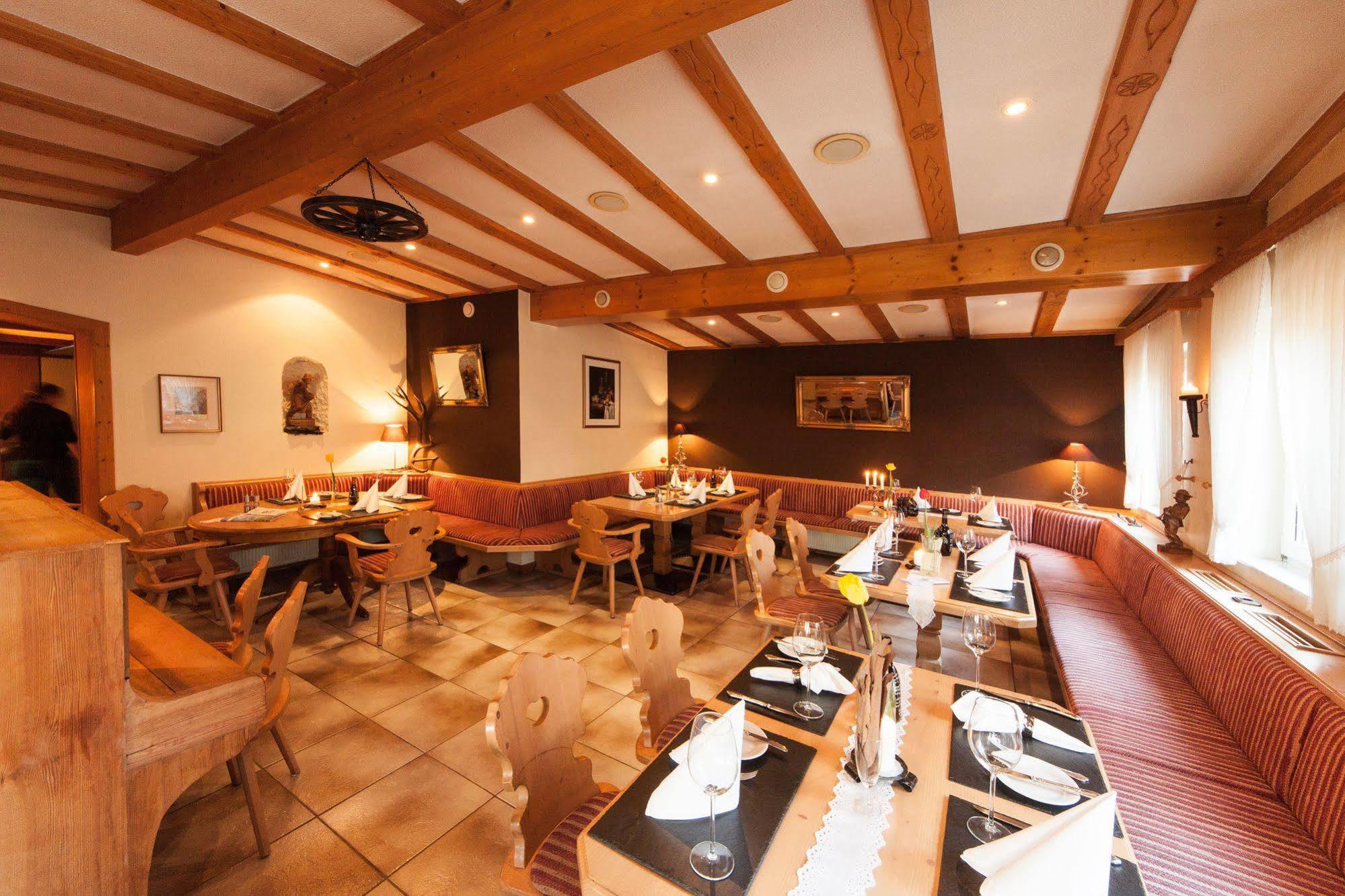 Hotel Restaurant Lindenhof Bad Laasphe Extérieur photo